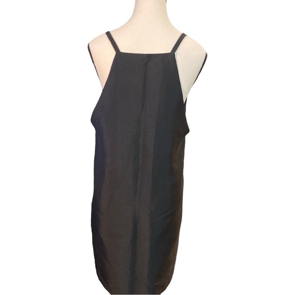 𝅺BLAQUE LABEL - black deep v sleeveless mini dress  with pockets. Size small - Picture 8 of 11